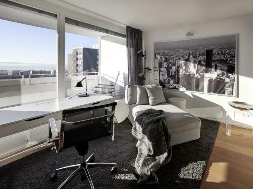 Criston Apartments - Dream View Studio