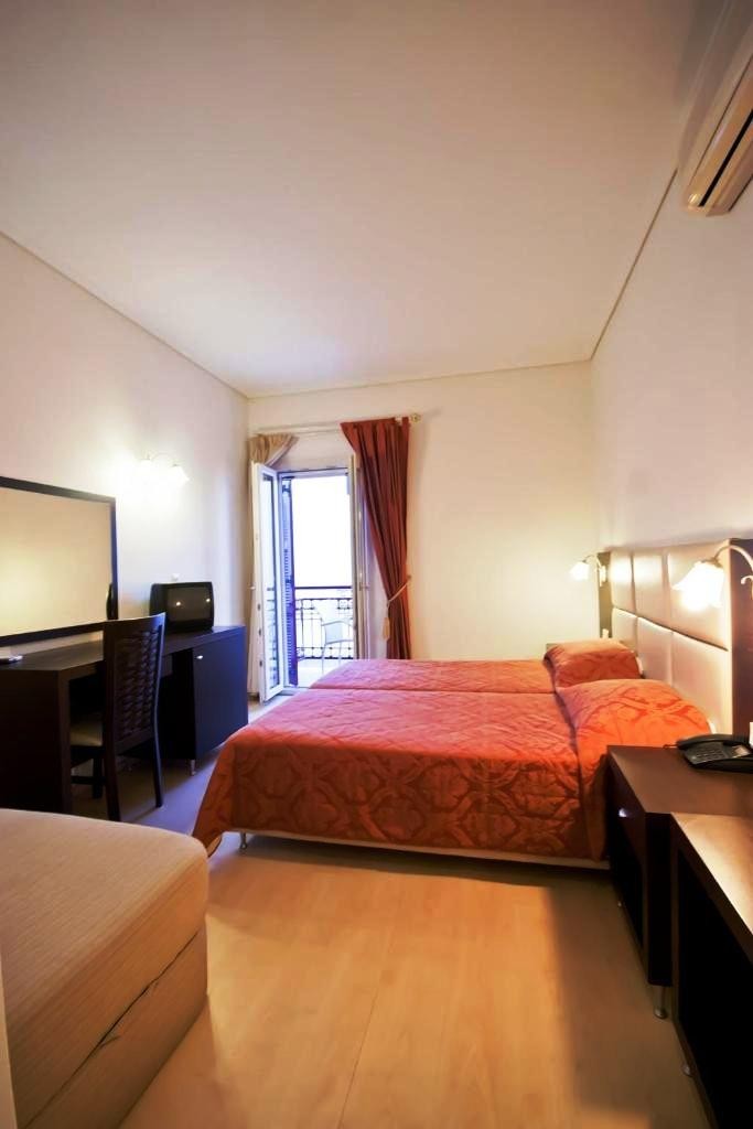 Hotel Aeolis