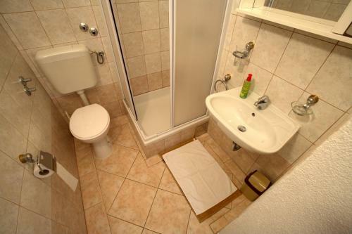 Hostal Room In Studio - Studio Apartment 8, 2,floor
