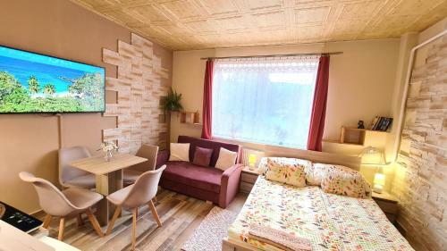 Liget Nyaral�h�z �s Apartman Liget