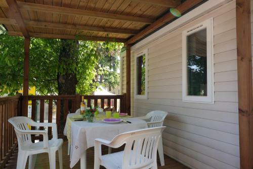 Happy Camp Mobile Homes In Solaris Camping Beach