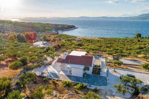 Holiday Home Nono Ante With Heated Pool