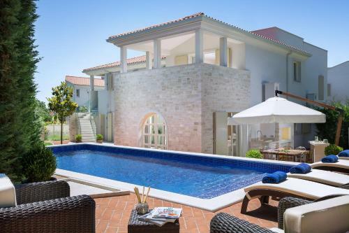 Villa Carlotta By Hmz Villas