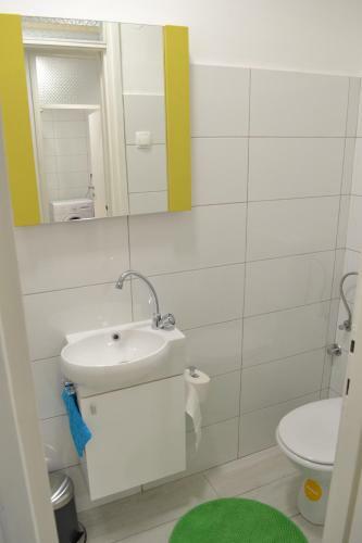Apartamentos Fly Inn