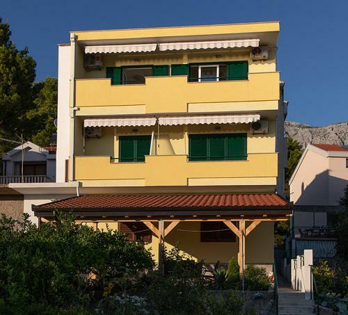 Apartments Maja