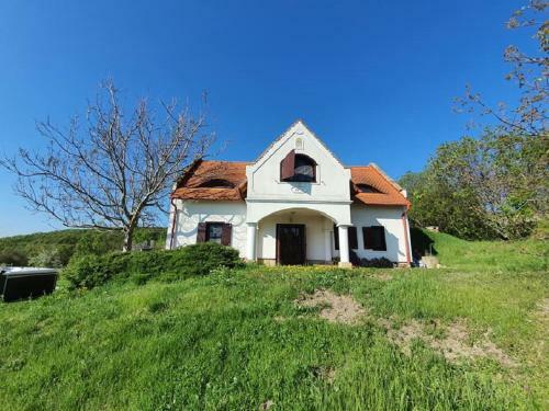 �lomvilla Balatonudvari