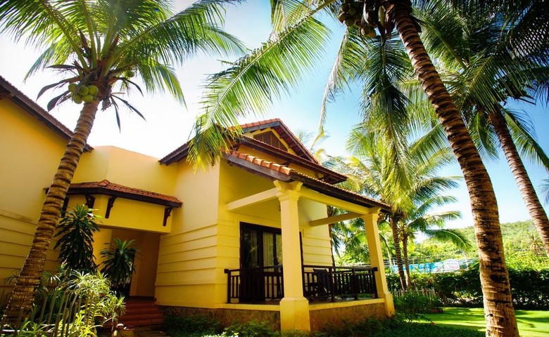 Hotel Golden Coast Resort & Spa