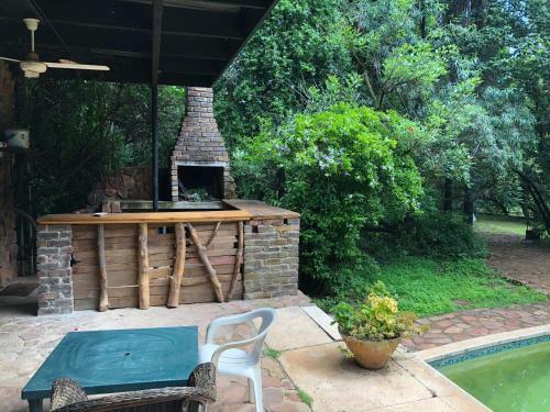 Thepoolhousevenue