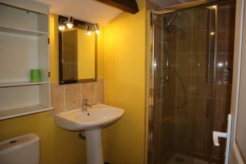 Hostal Domaine Des Tilleuls