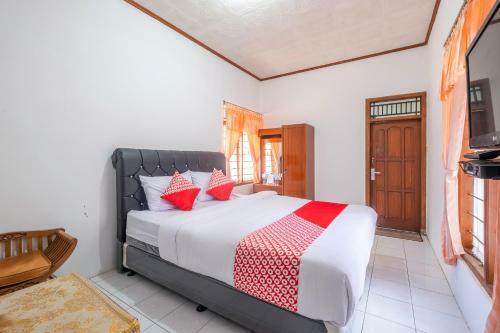 Hotel Oyo 1541 Puri Cikole Asri