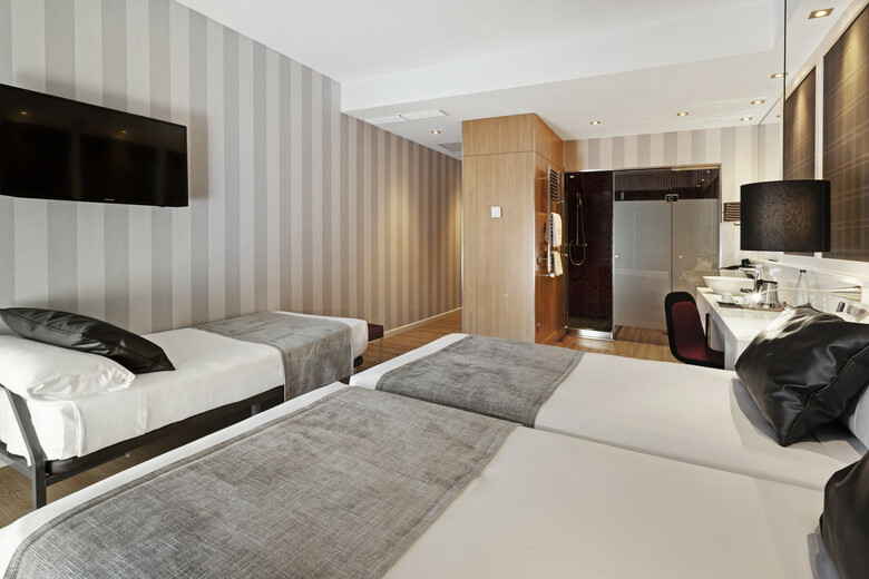 Hotel Catalonia Reina Victoria