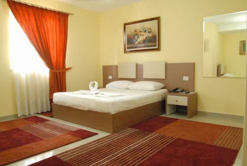 Hotel Relax City Center