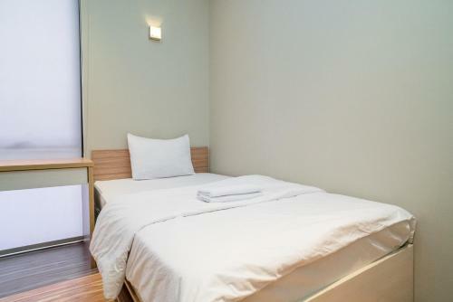 Hostal Three J Residence