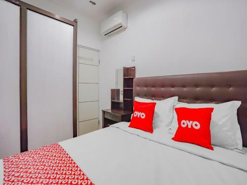 Hotel Spot On 90110 A1 Pakis Argosari