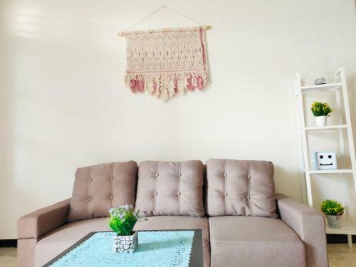 Bed & Breakfast Surabaya Homey Near Its