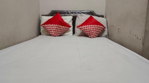 Hotel Oyo 91099 Krukah Residence