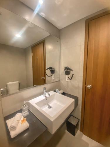 Bess Mansion Hotel Surabaya