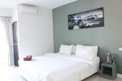 Plus Hotel