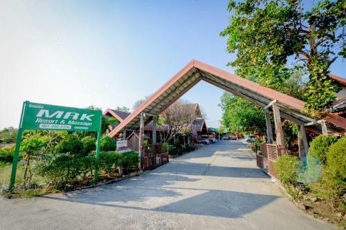 Hotel Mrk Resort & Massage