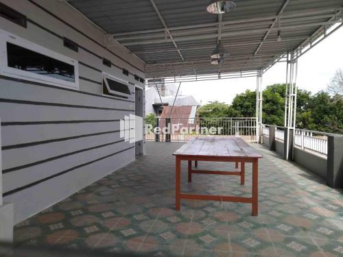 Hotel Boarding House Syariah Mm Bone Redpartner