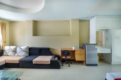 Hotel Oyo 762 Chompoo