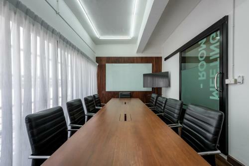 Hotel Work Inn Impact Muang Thong Thani