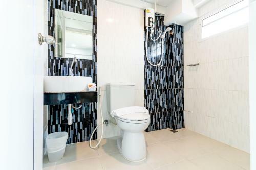 Aparthotel Riski Residence Bangbuathong