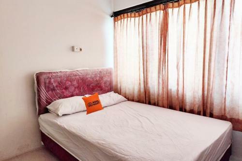Hotel Koolkost @ Wiyung (Minimum Stay 30 Nights)