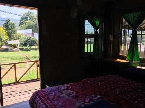 Golden Hut -chill Bungalows In Town??????????