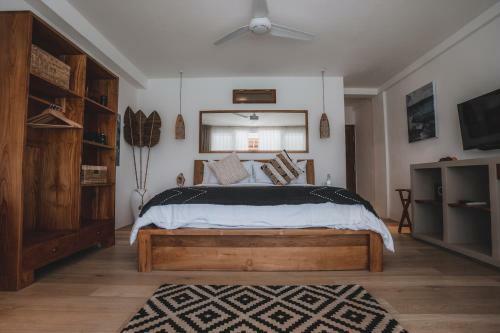 Hotel Legends Beachfront Resort