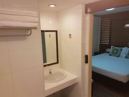 Bed & Breakfast Guesthouse Ratchaburi