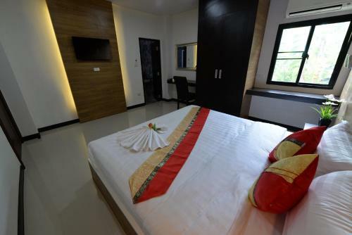 The Room Boutique Hotel
