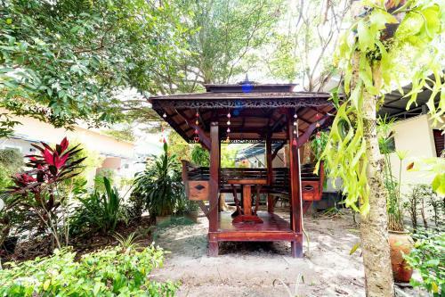 Hotel Ban Suan Chomdao Resort
