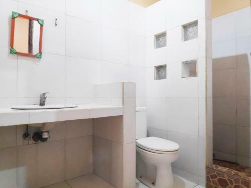 Hotel Oyo 91112 Tara Kost