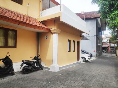 Hotel Oyo 91112 Tara Kost