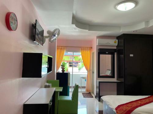 Hotel Oyo 75399 Choktipparat Place
