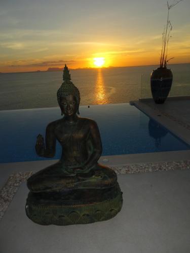 Fabuleuse Villa Aliz�s, Vue Mer Avec V�hicule 4x4