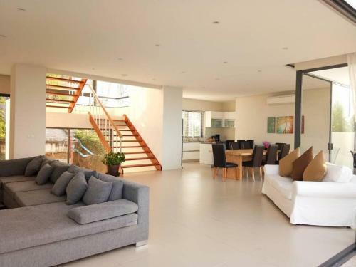 6 Br Luxury Seaview Villa Bang Po (Lil)