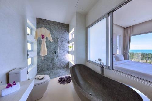 6 Br Luxury Seaview Villa Bang Po (Lil)
