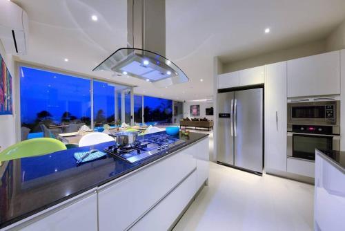 6 Br Luxury Seaview Villa Bang Po (Lil)