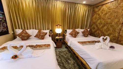 Nang Ann Inn Family Room