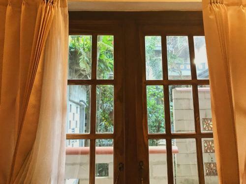 Lodge Pondok Legon House