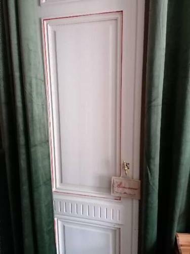 Bed & Breakfast Maison D'h�te Les Notes Endormie Chambre Secr�te