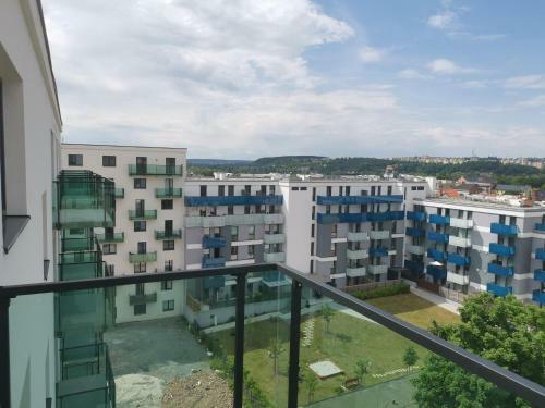 Kavi Apartments #3, Top City View!