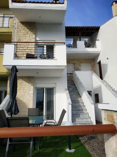Kryopigi Home 2