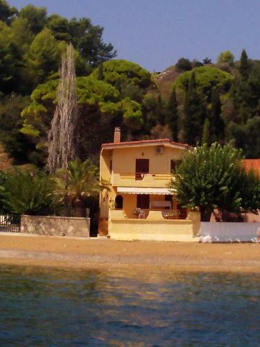 Apartamento Alekos Beach Houses-waters Edge