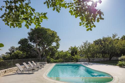 Mithonies Villa, A Nature Inspiring Retreat
