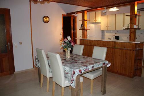 Komninos' Traditional House