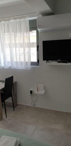 Hostal Avr Airport Deluxe Suites 6