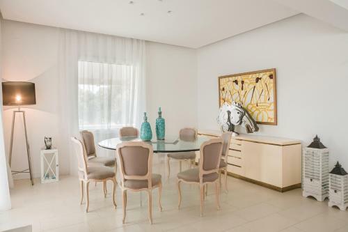 Villa Feinikas